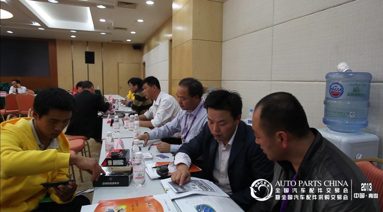 慧聪网采购洽谈.jpg